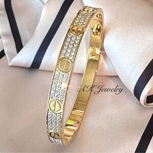 💎18k LUXURY Pave Screw Driver Style Stone Bracelet, Bangle, Cuff, Unisex
